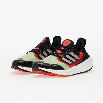 UltraBOOST Light GTX