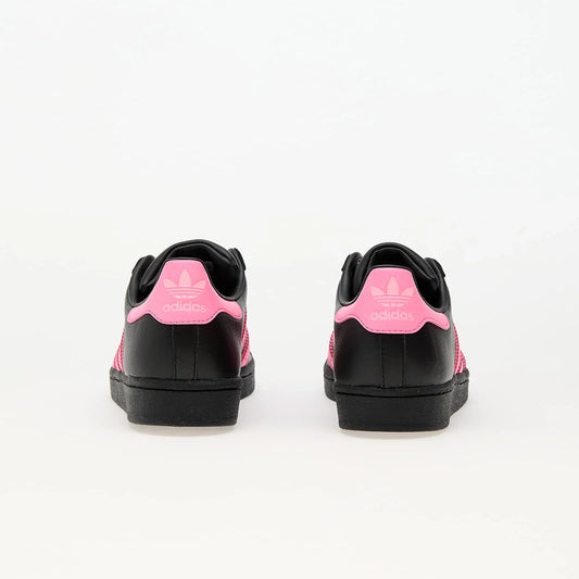 Superstar W