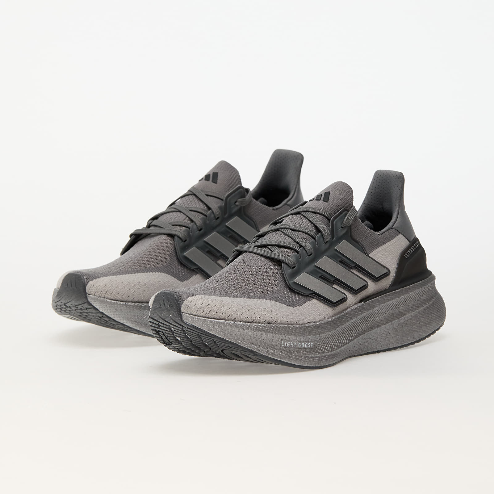 UltraBOOST 5
