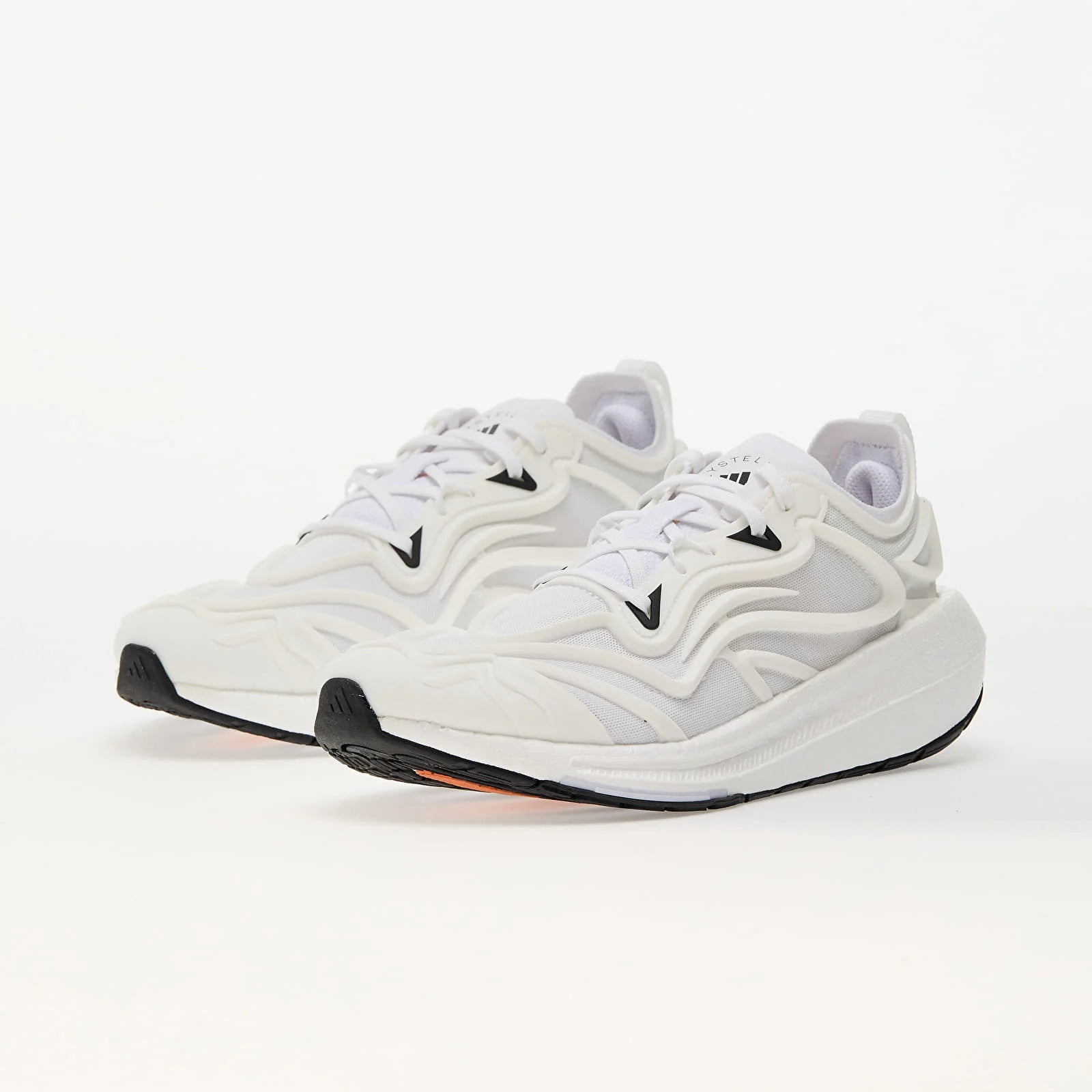 Stella McCartney UltraBOOST Spe