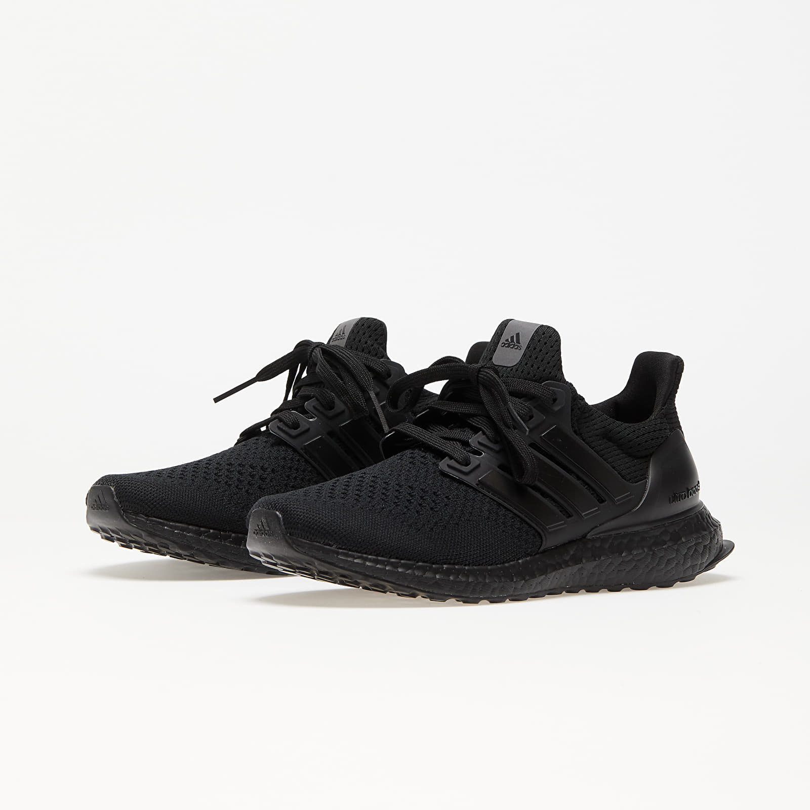 UltraBOOST 1.0 W